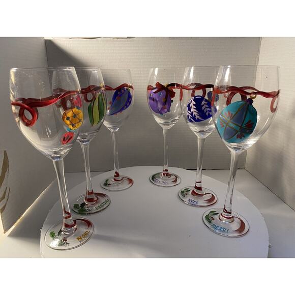 Lot Of 6 Hand-painted Christmas Stemware Wine Glasses Decorated With Ornaments - Picture 6 of 14